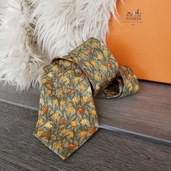 HERMÈS - Tie - Picture 4 of 16